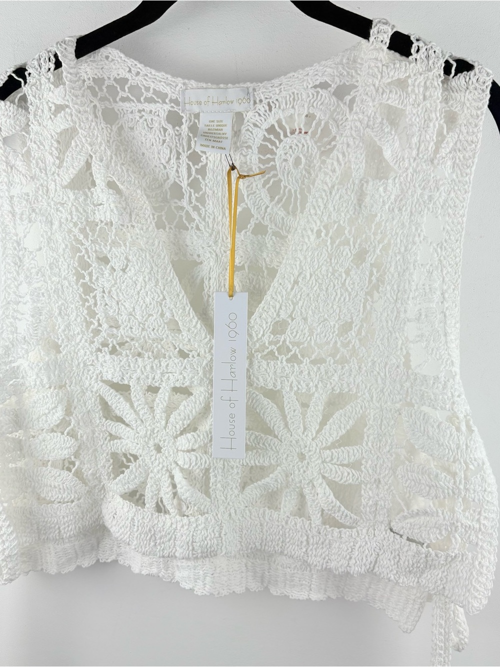 New House of Harlow 1960 White Crochet Knit Crop Tie Top Festival Whimsy Boho OS - Picture 11 of 11